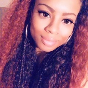 Meet your Posher, Makeshia